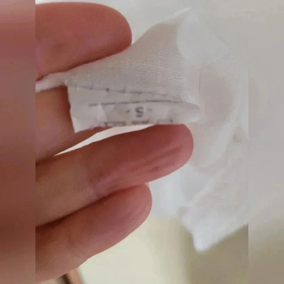 M | Sleeveless linen dress with crochet detailing, Size S - Picture 4 of 10